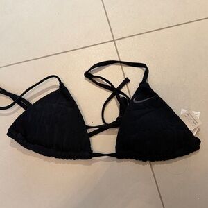 Nike Women's Black Triangle Bra Top NWOT